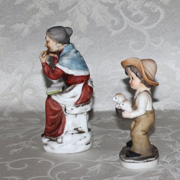Vintage Bisque Figurine Grandpa Carrying Apples - Picture 10 of 12